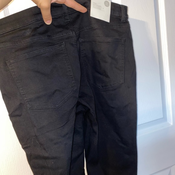 Women’s black jeans - Picture 2 of 2